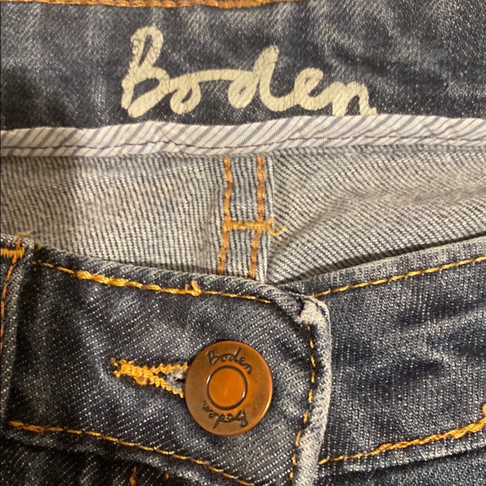 Boden Blue Indigo Denim Jeans with Twill Weave